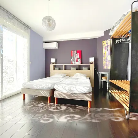 Moderne A Sete: Piscine Privee, A 200m, Clim, Wifi - Fr-1-338-334 * Sete