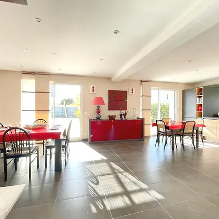Moderne A Sete: Piscine Privee, A 200m, Clim, Wifi - Fr-1-338-334 *