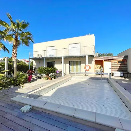 Villa Moderne A Sete: Piscine Privee, A 200m, Clim, Wifi - Fr-1-338-334