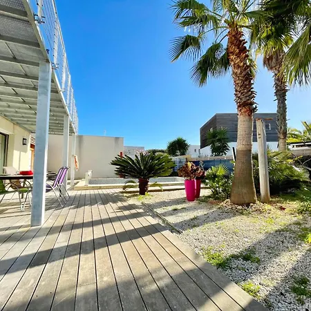 Moderne A Sete: Piscine Privee, A 200m, Clim, Wifi - Fr-1-338-334 * Sète